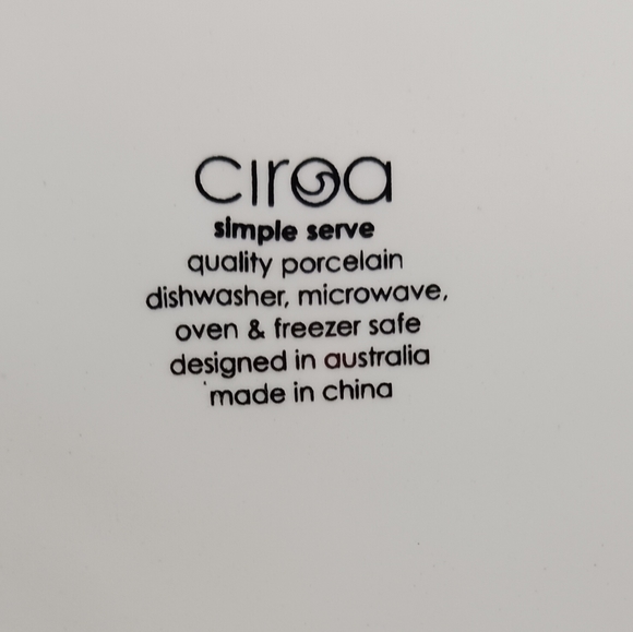 Ciroa Red & White JAYEUX NOEL Square Porcelain Holiday Serving 4 Platters - Picture 3 of 4